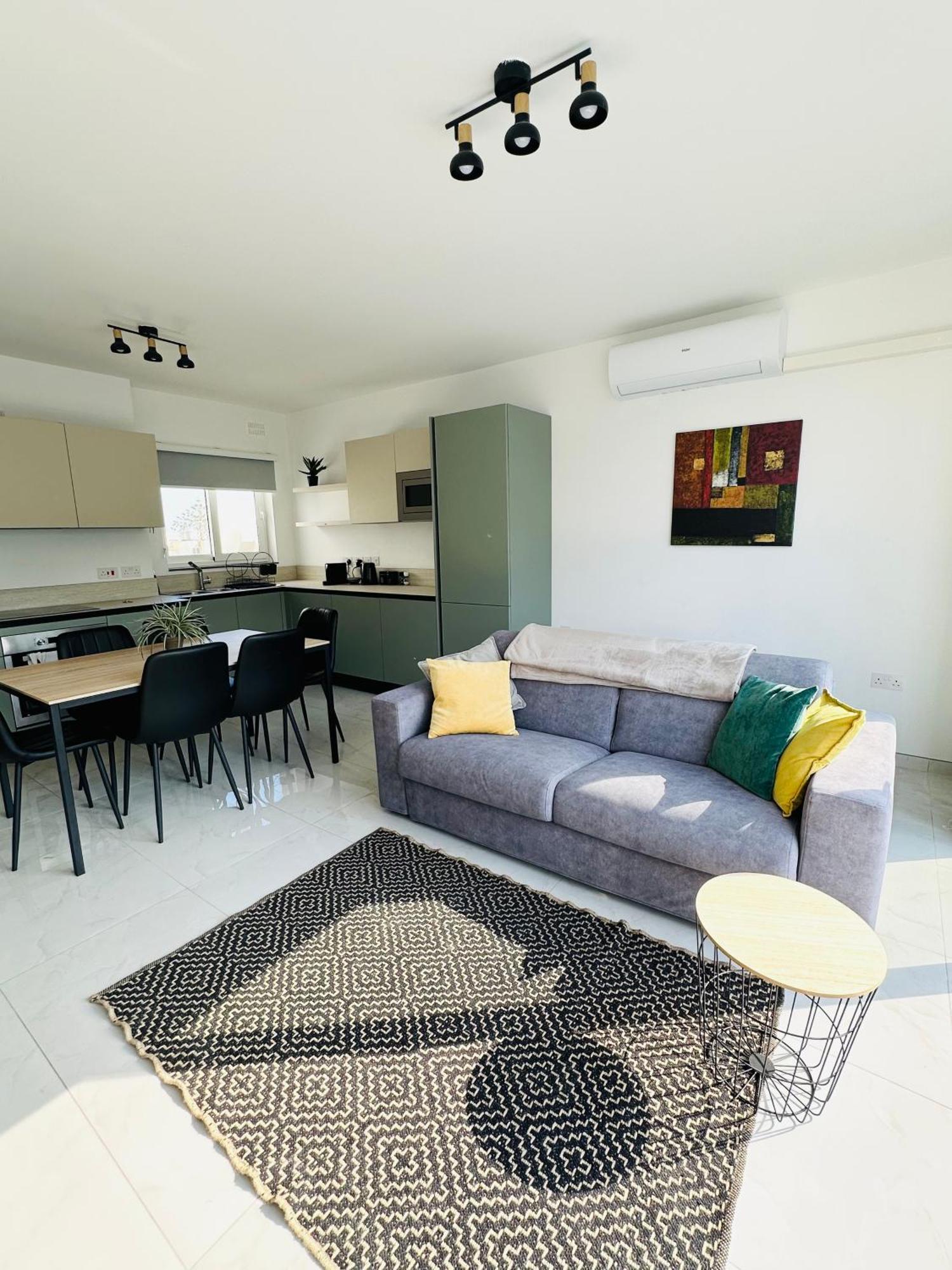 Sliema 2 Bedroom Penthouse Dış mekan fotoğraf