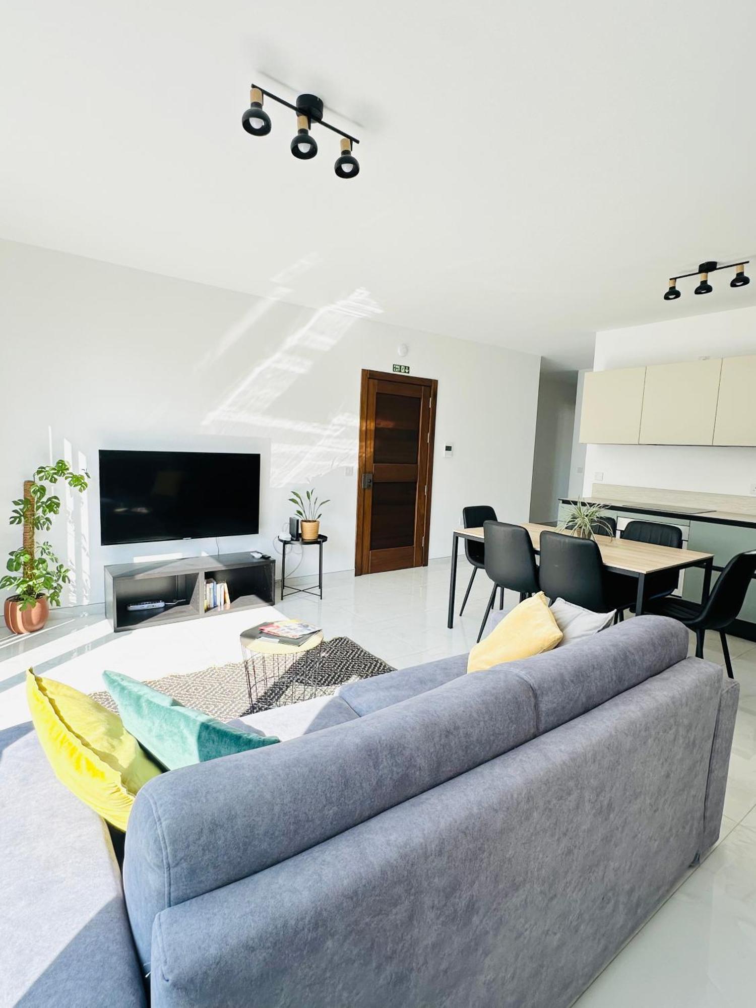 Sliema 2 Bedroom Penthouse Dış mekan fotoğraf